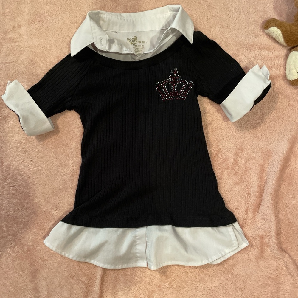 Y2K Black and White Kids Shirt with Crown Design